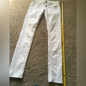 True Religion White Jeans Sz 26 skinny jeans